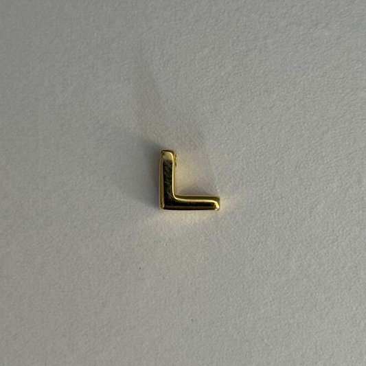 The Original 'ㄴ' Charm Necklace